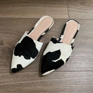 ShuShop Agnetta Cowhide Cow Print Black White Western Country Mules 6.5